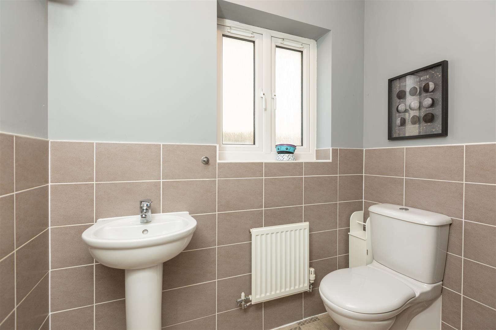 Rhes Brickyard Row, Llanelli, SA15 2DZ